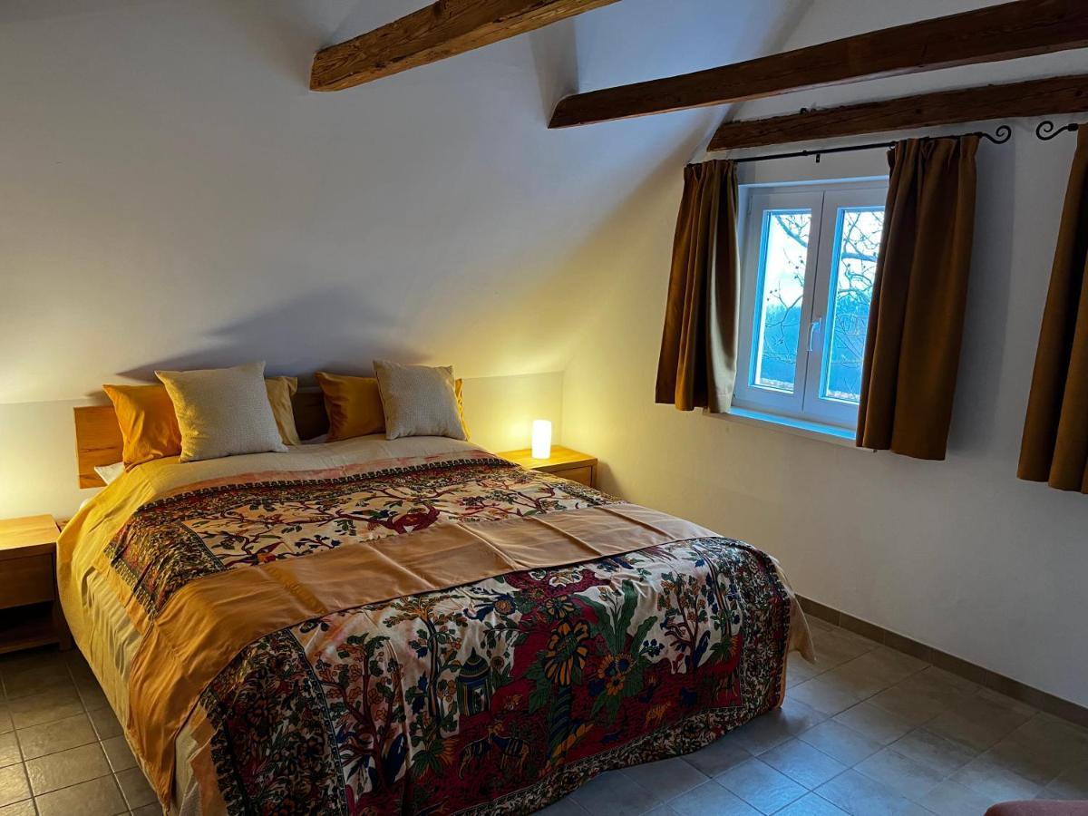 Ferienhaus Thonjoergl Gnas Екстериор снимка