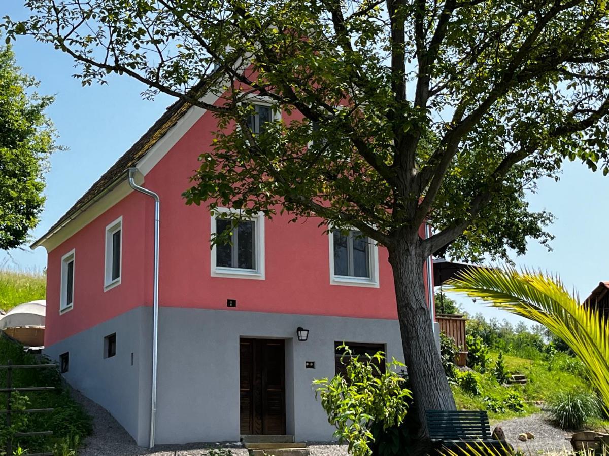 Ferienhaus Thonjoergl Gnas Екстериор снимка